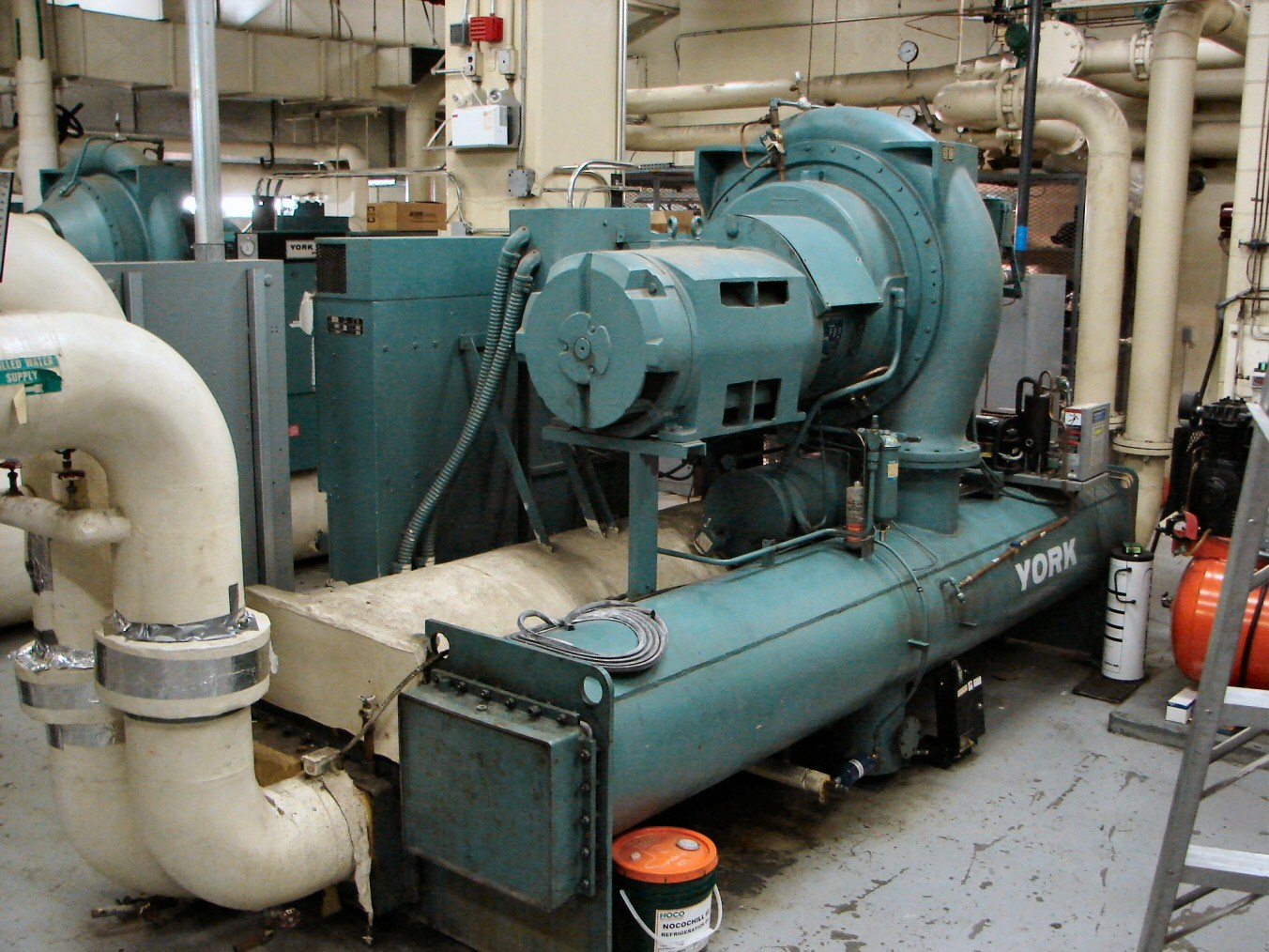 Supply and installation of water chiller